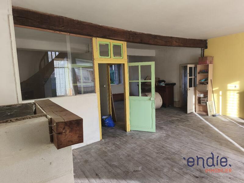 Maison - 140 m² - 7 pièces