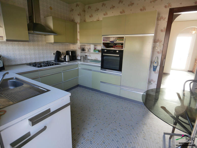 Maison - 142 m² - 5 pièces