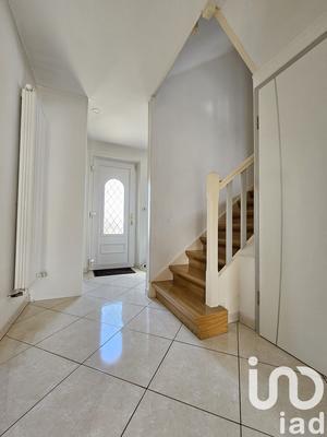 Maison - 183 m² - 5 pièces