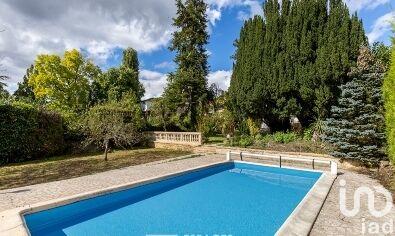 Maison de village - 362 m² - 10 pièces