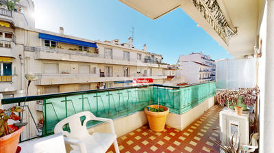 Appartement - 79 m² - 3 pièces