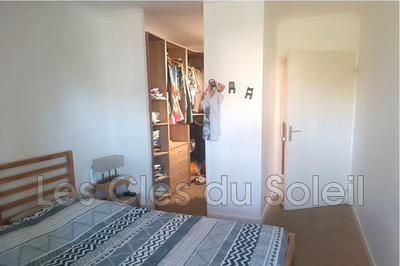 Appartement - 97 m² - 5 pièces