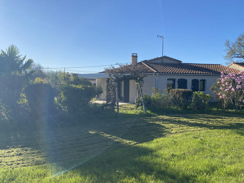 Maison - 99 m² - 5 pièces