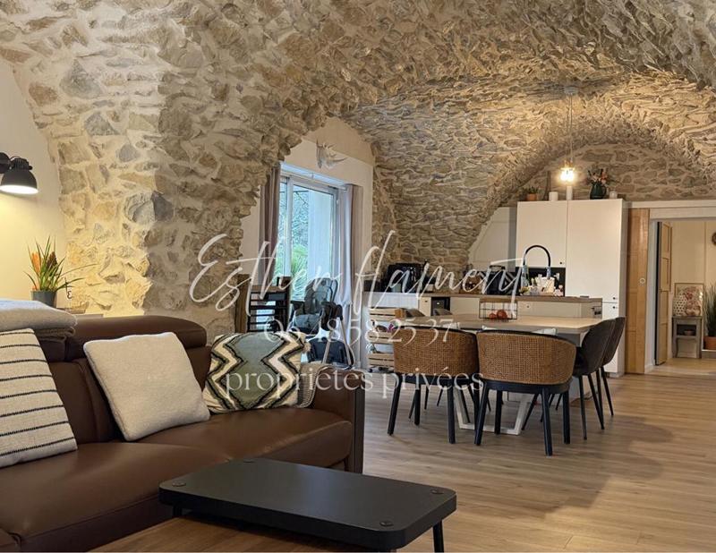 Appartement - 108 m² - 3 pièces