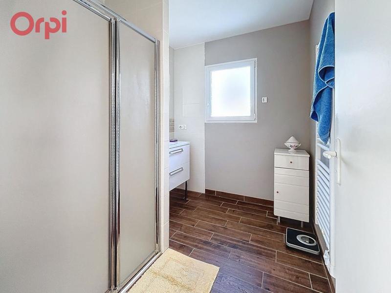 Maison - 93 m² - 4 pièces