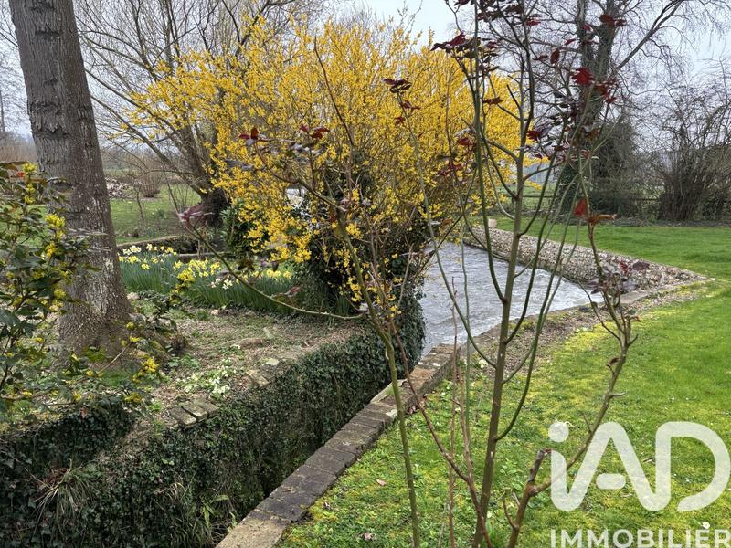 Maison - 338 m² - 11 pièces