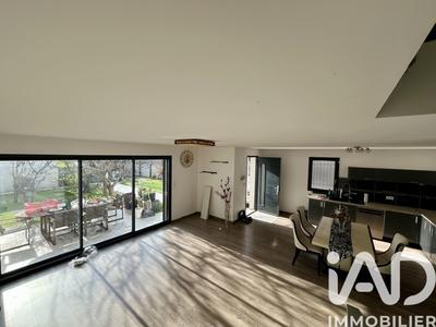 Maison - 117 m² - 5 pièces