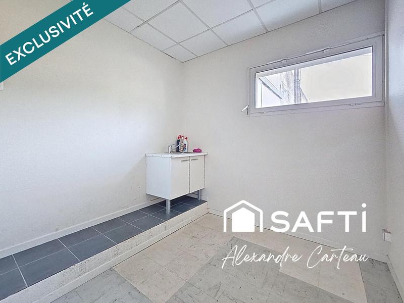 Local commercial - 656 m² - 10 pièces