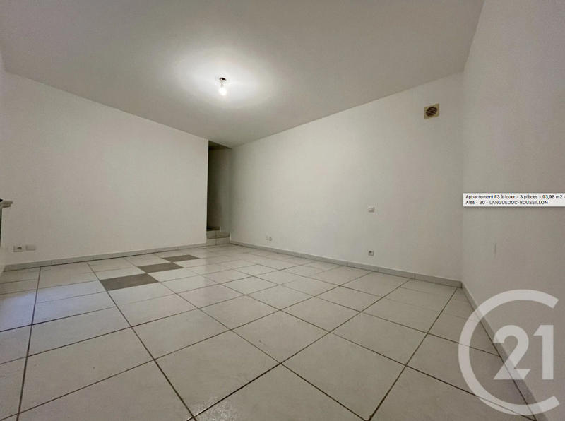 Appartement - 93 m² - 3 pièces