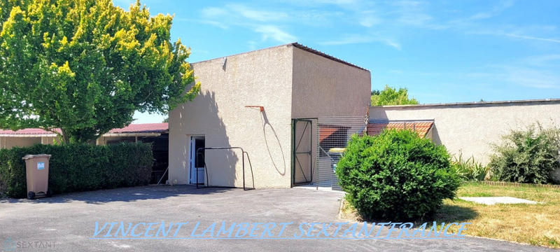 Maison - 348 m² - 9 pièces