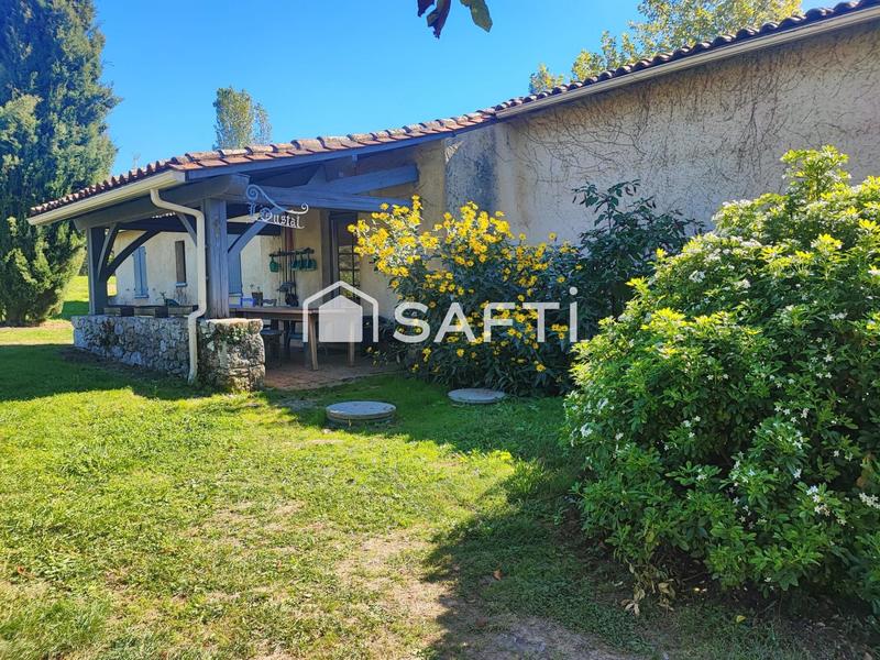 Maison - 375 m² - 13 pièces