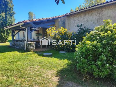 Maison - 375 m² - 13 pièces