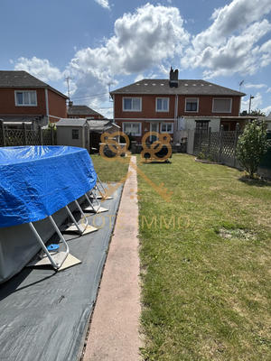 Maison - 85 m² - 4 pièces