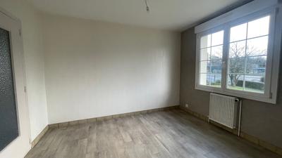 Maison - 110 m² - 7 pièces