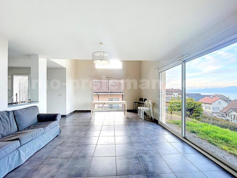 Maison - 196 m² - 7 pièces