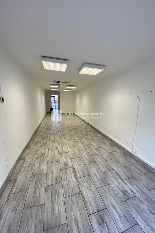 Local commercial - 70 m²