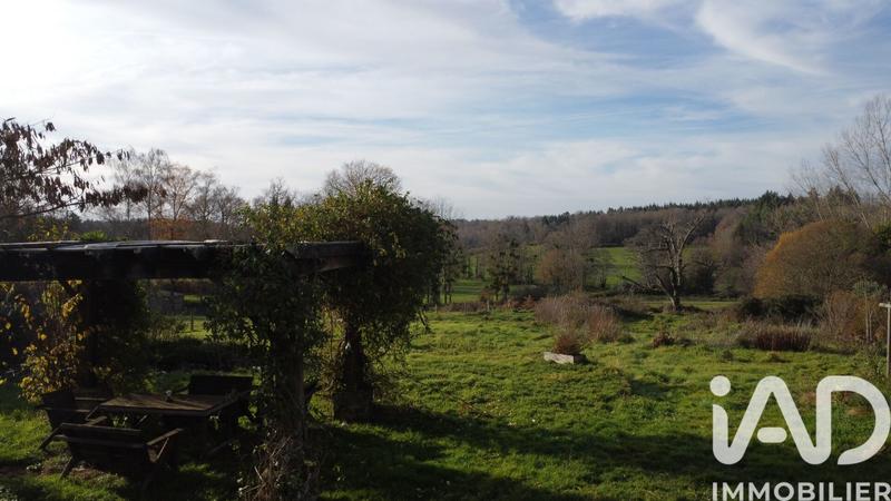 Maison - 409 m² - 12 pièces