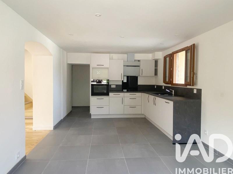 Maison - 127 m² - 6 pièces