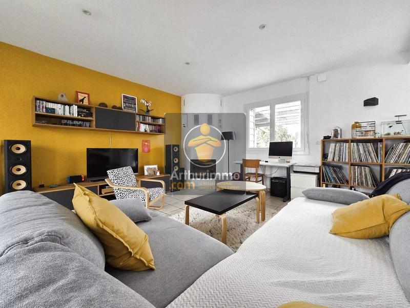 Maison - 123 m² - 4 pièces