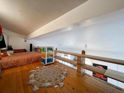 Appartement ancien - 35 m² - 1 pièce