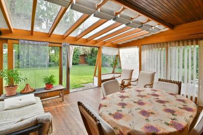 Maison - 180 m² - 8 pièces