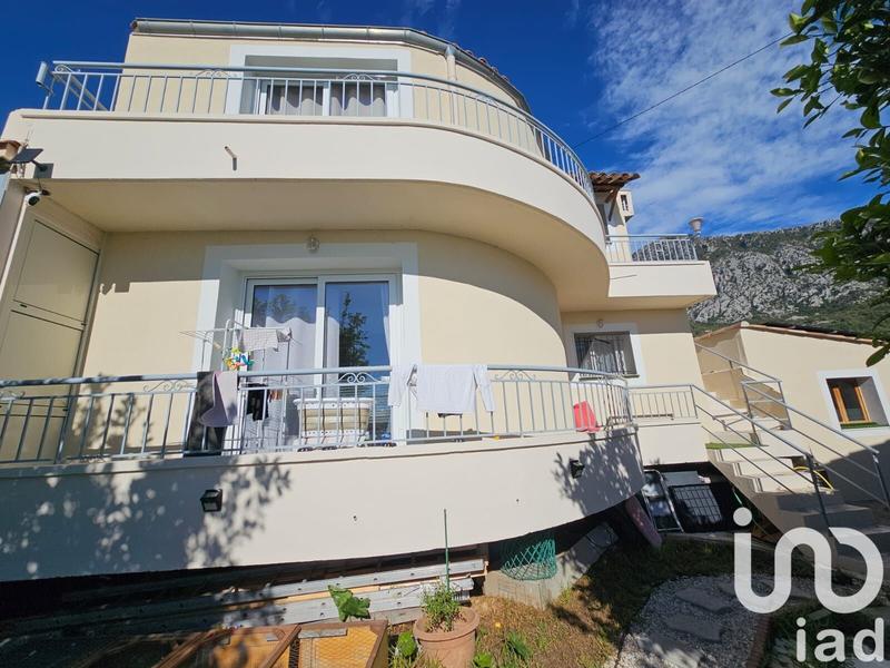 Maison - 118 m² - 5 pièces