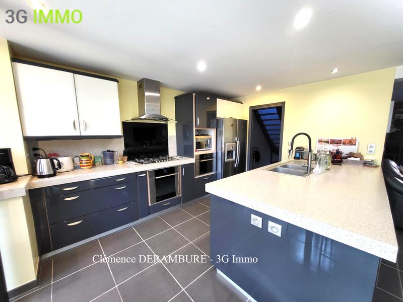 Maison - 191 m² - 6 pièces