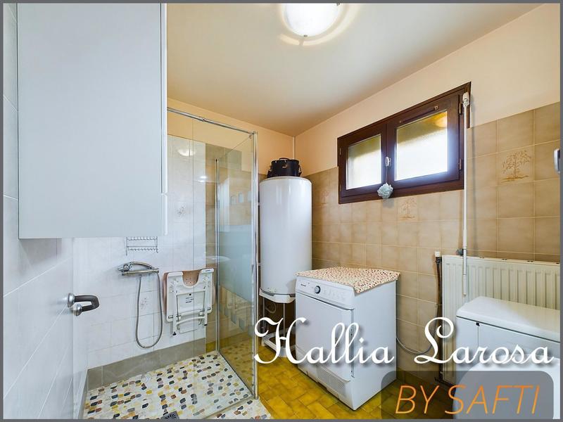 Maison - 83 m² - 4 pièces