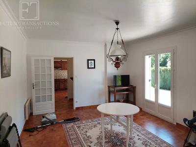 Maison - 95 m² - 7 pièces