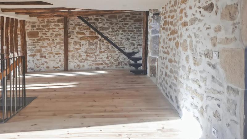 Maison - 200 m² - 6 pièces