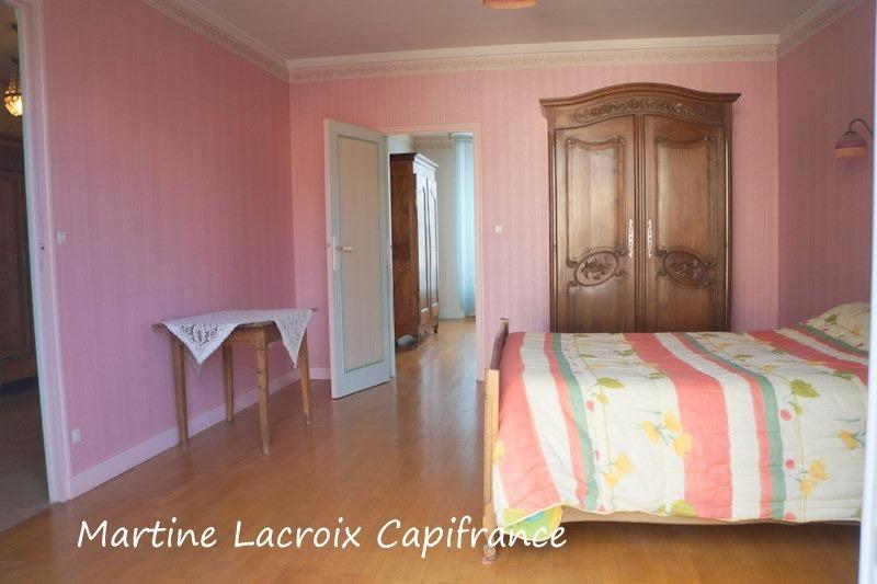 Maison - 185 m² - 6 pièces