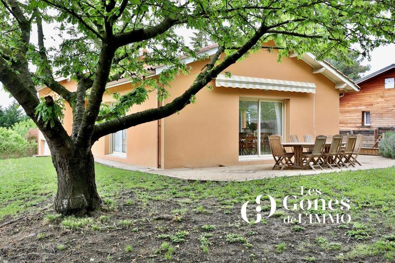 Maison - 189 m² - 8 pièces