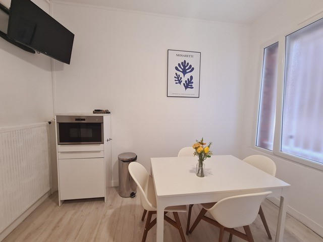 Chambre - 57 m² - 2 pièces