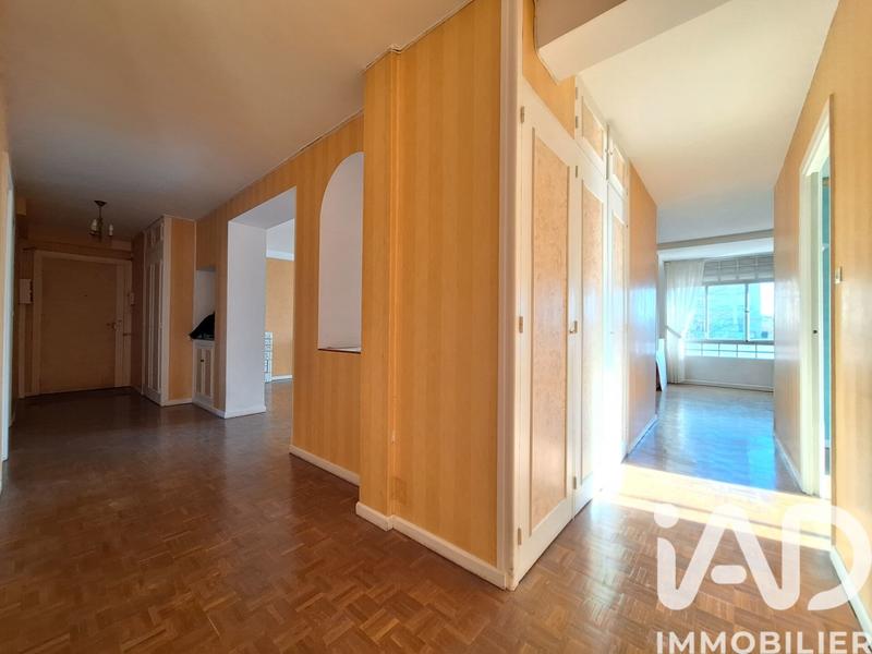 Appartement - 140 m² - 5 pièces
