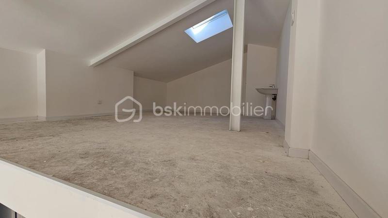 Appartement - 79 m² - 3 pièces