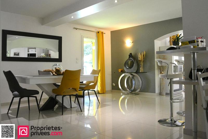 Maison - 158 m² - 6 pièces