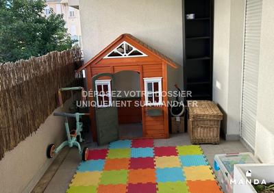 Appartement - 64 m² - 3 pièces