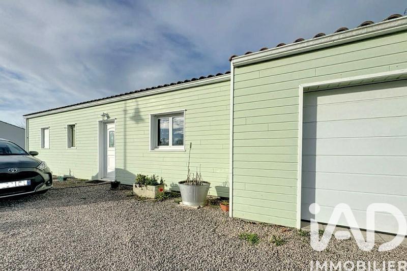 Maison - 95 m² - 3 pièces