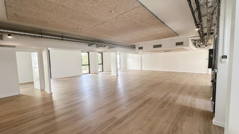 Bureau - 210 m²