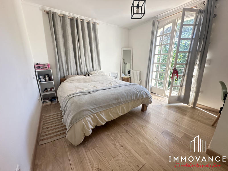 Maison - 204 m² - 5 pièces