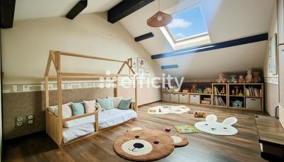 Maison - 150 m² - 5 pièces