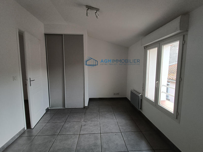 Maison - 217 m² - 8 pièces