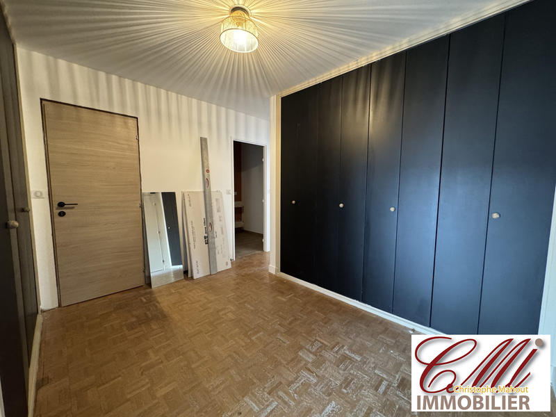 Appartement - 91 m² - 4 pièces