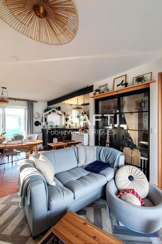 Maison - 130 m² - 7 pièces