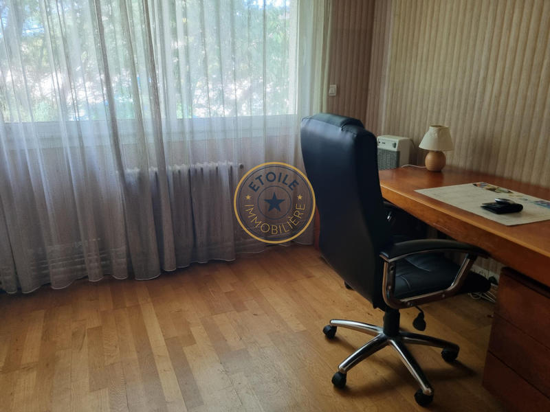 Maison - 189 m² - 5 pièces