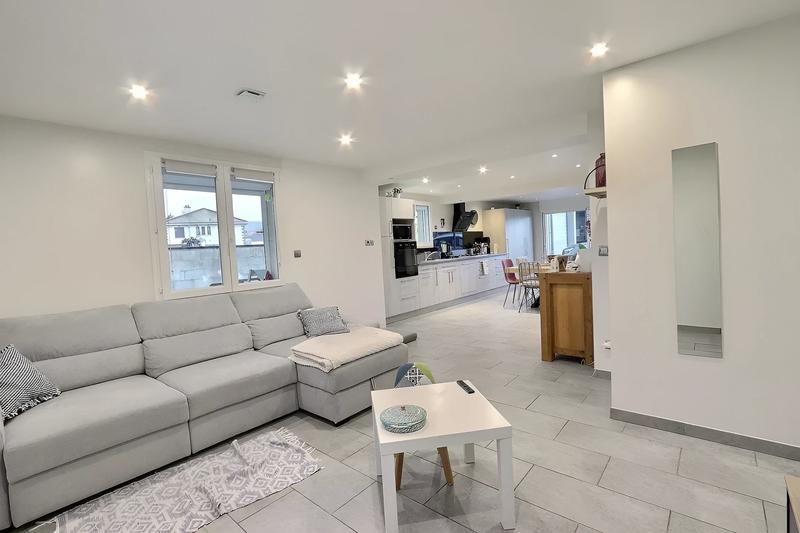 Maison - 162 m² - 7 pièces