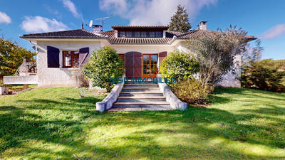 Maison ancienne - 142 m² - 4 pièces