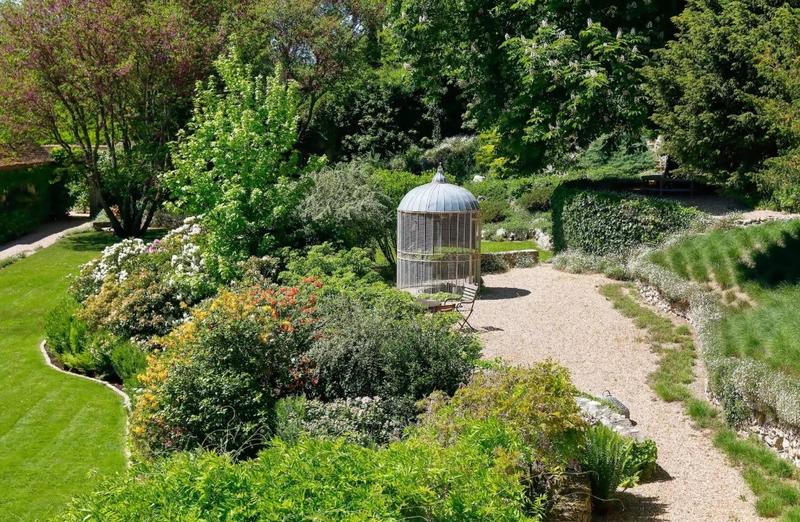 Manoir - 735 m² - 12 pièces