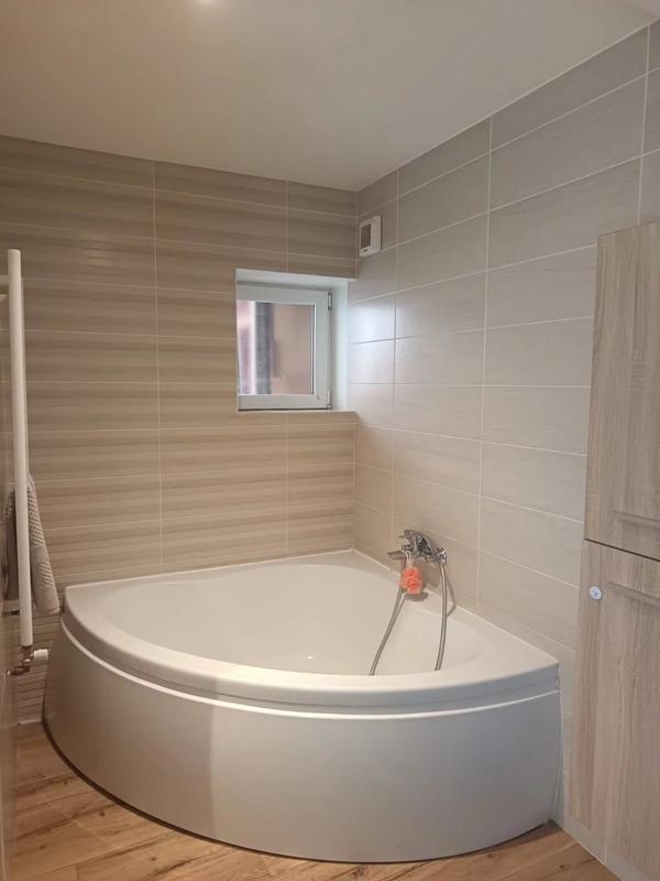 Maison de village - 180 m² - 7 pièces