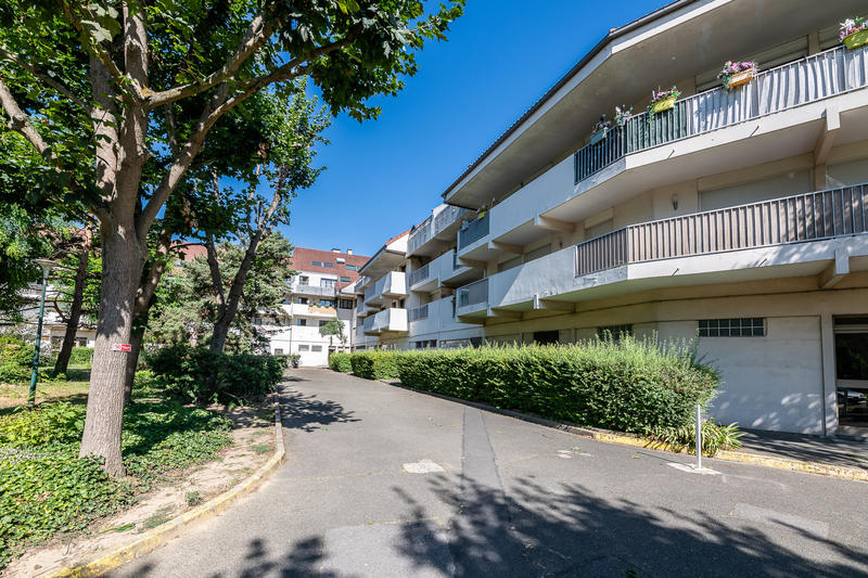 Appartement - 79 m² - 3 pièces